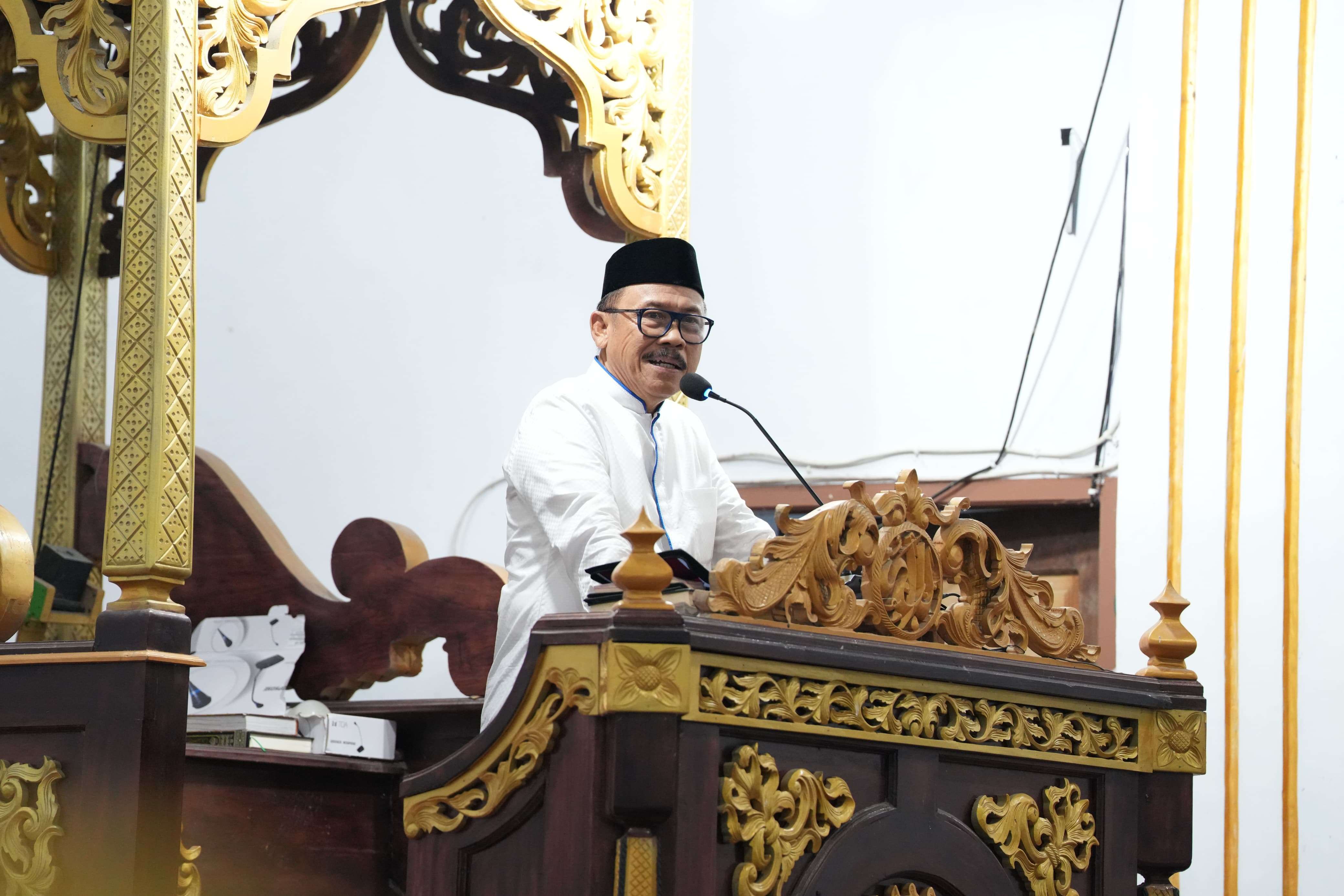 : Gubernur Sulawesi Barat Suhardi Duka, bersama Wakil Gubernur Sulbar, Salim S Mengga,